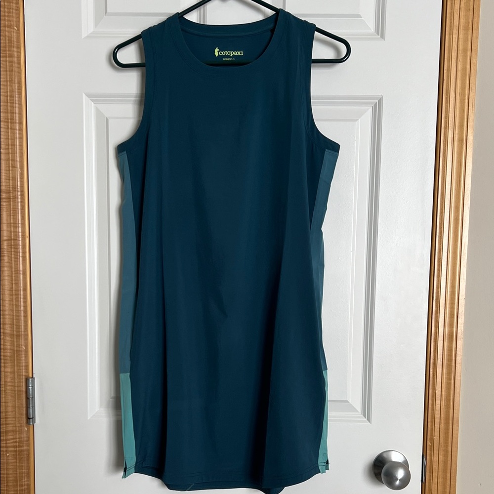 Cotopaxi Athletic Travel Dress | Women’s Outdoor Hiking Dress | Teal | Size S